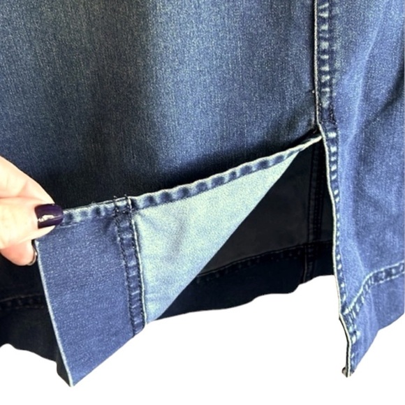 J. Jill Denim Blue Dark Wash Straight High Rise Straight Skirt Size 16 - Picture 3 of 6